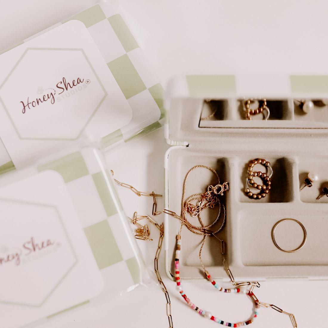 Dainty Travel Jewelry Box