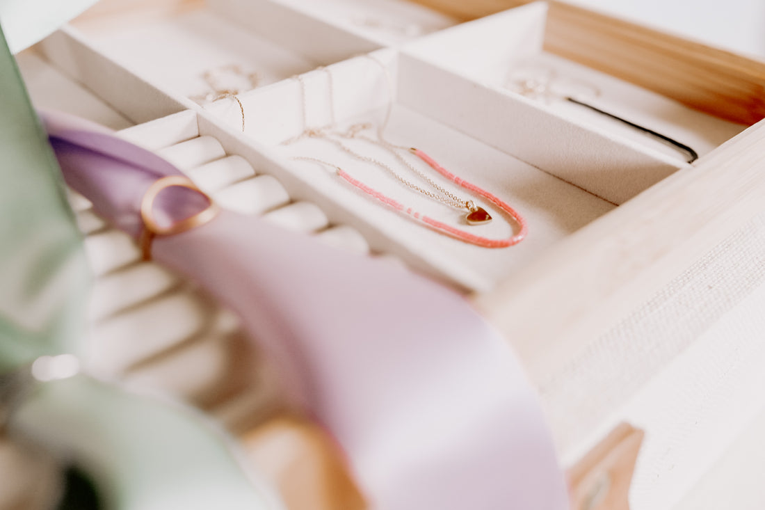 Wisdom | Iris Collection